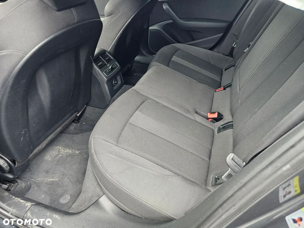 Audi A4 Avant 2.0 TDI S tronic quattro sport - 16