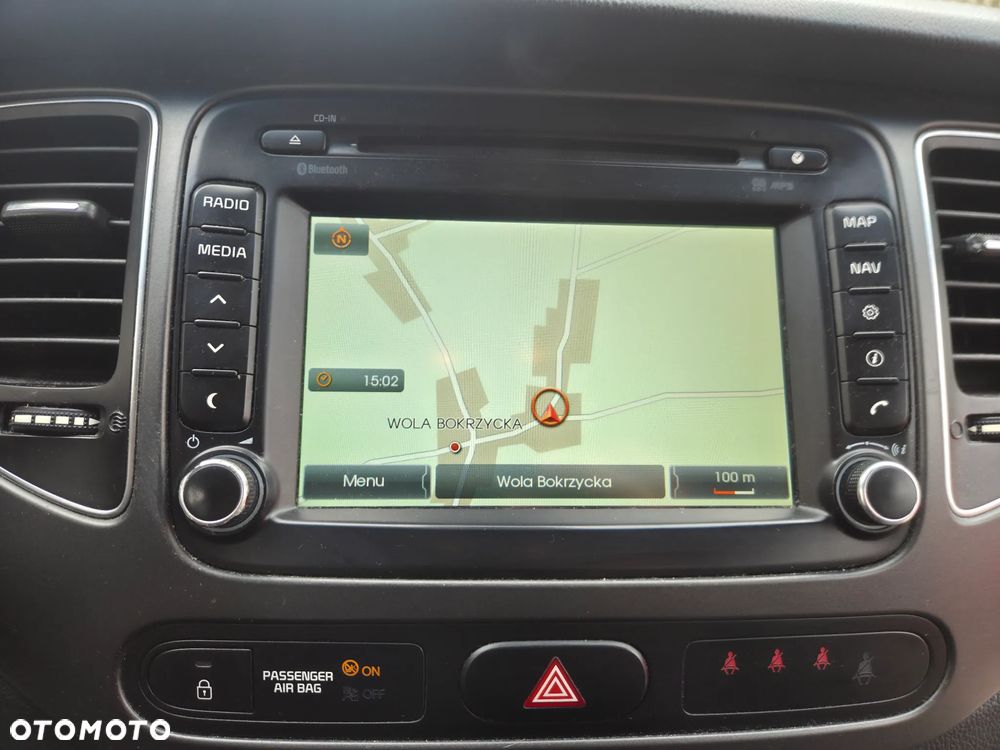 Kia Carens 1.7 CRDi L - 16