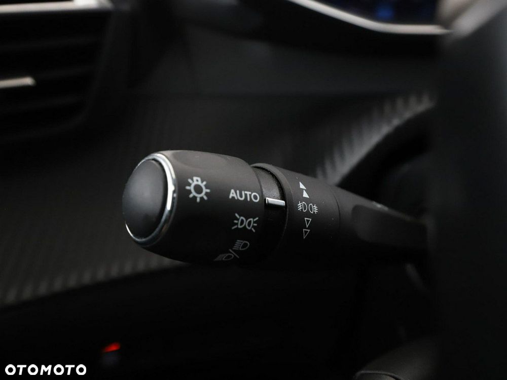 Peugeot 2008 1.2 PureTech GT S&S - 34