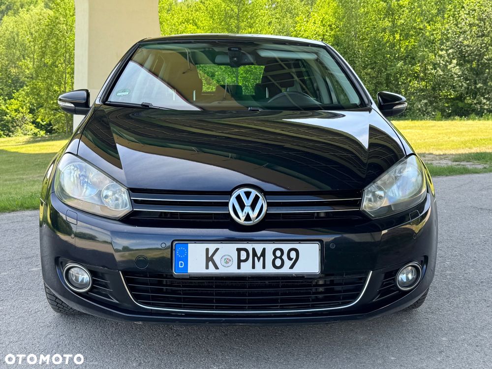 Volkswagen Golf - 33