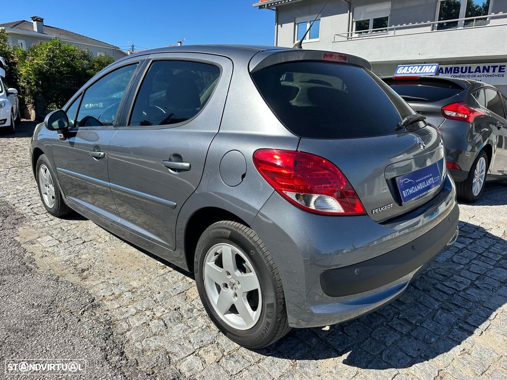 Peugeot 207 1.4 HDi Sport - 2