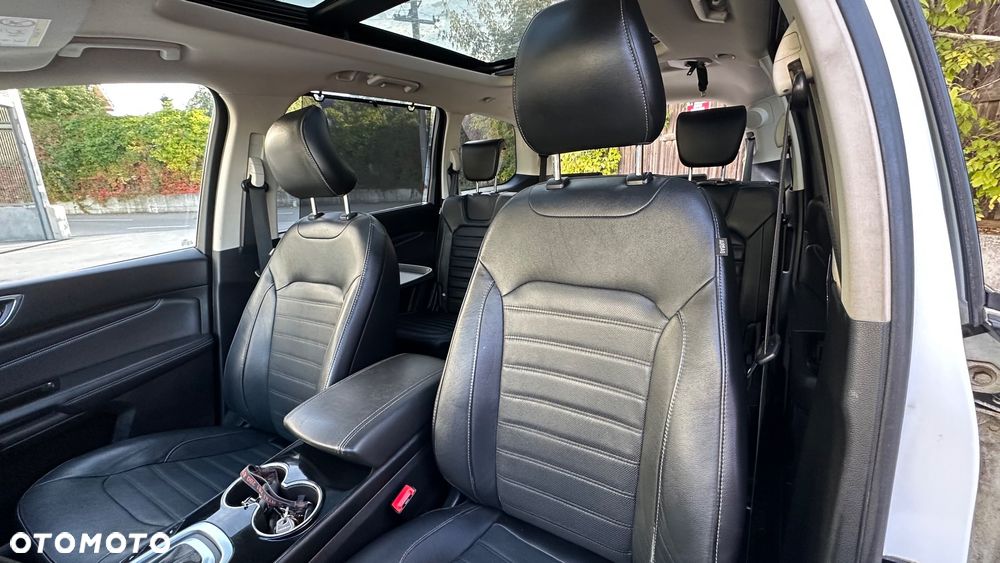 Ford Galaxy - 29