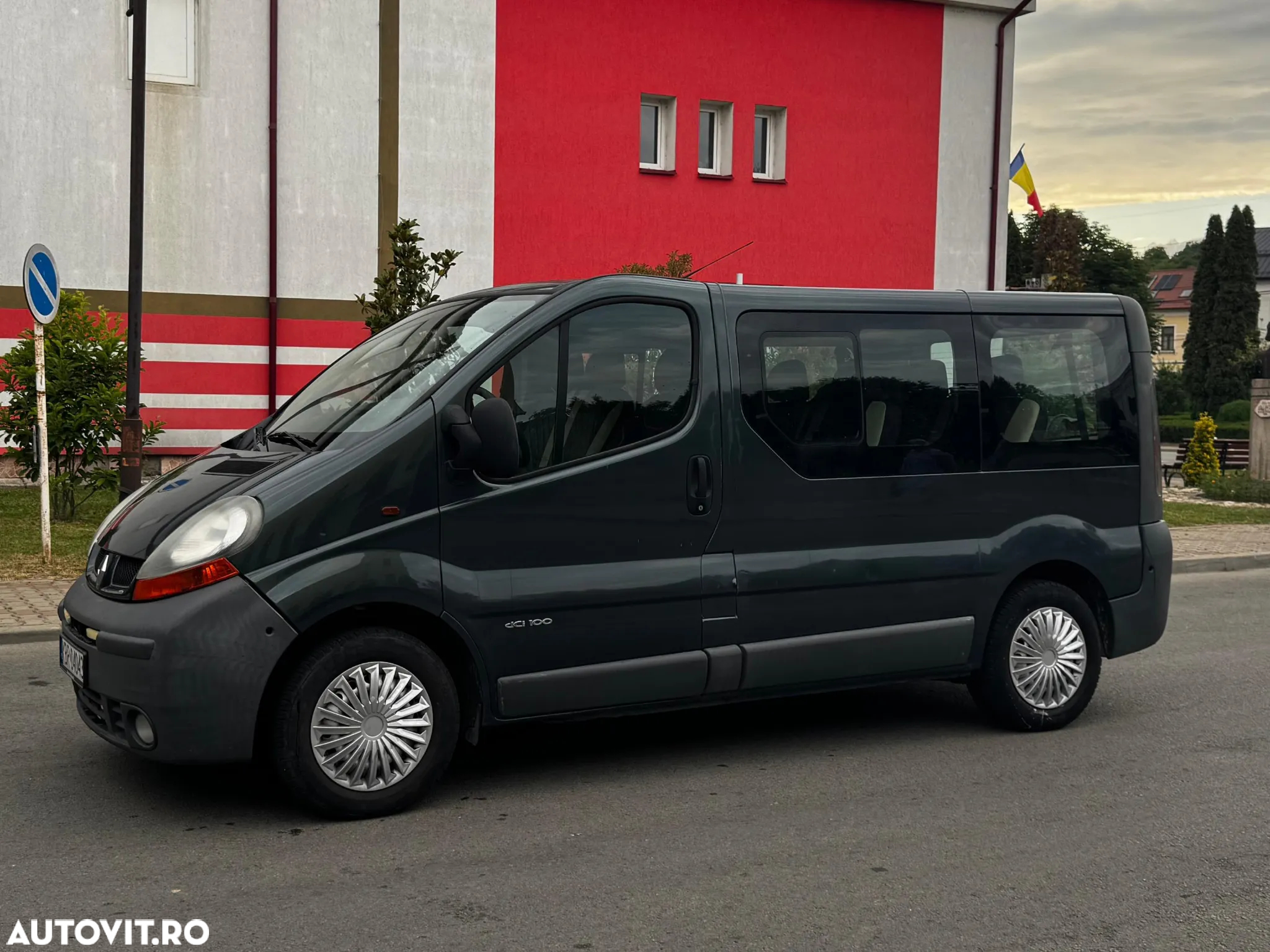 Renault Trafic 1.9 dCi L1H1 Komfort - 7
