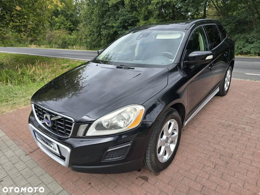 Volvo XC 60 DRIVe Momentum - 2