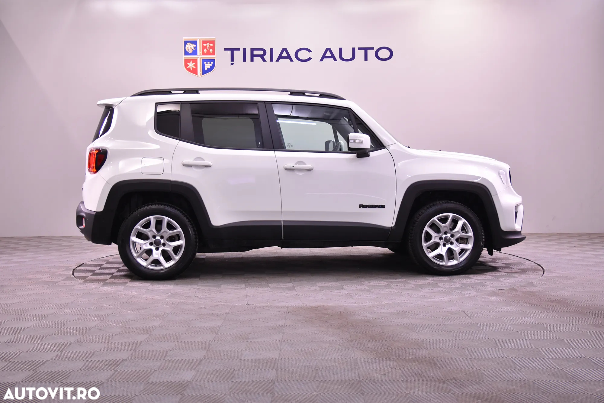Jeep Renegade - 6