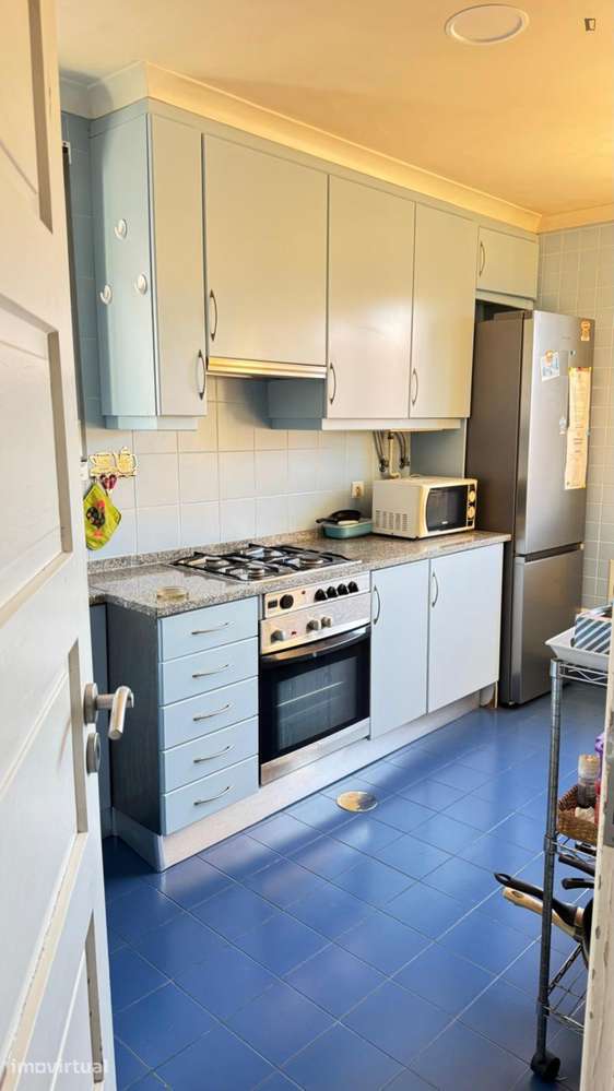 Quarto - localizado em Montes Claros Coimbra - Grande imagem: 5/24