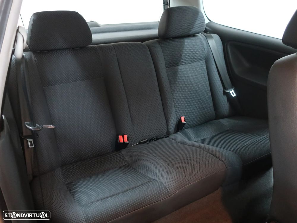 VW Polo 1.0 Confortline - 21