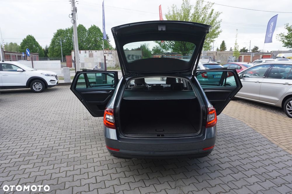 Skoda Octavia 2.0 TDI DSG Soleil - 15