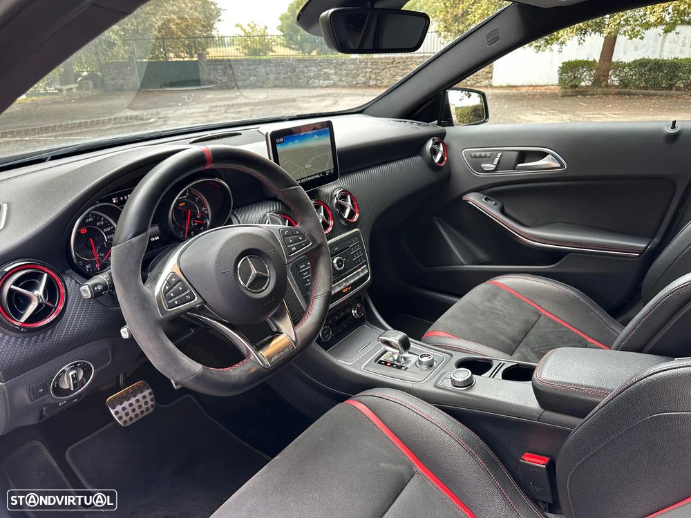 Mercedes-Benz A 45 AMG - 8