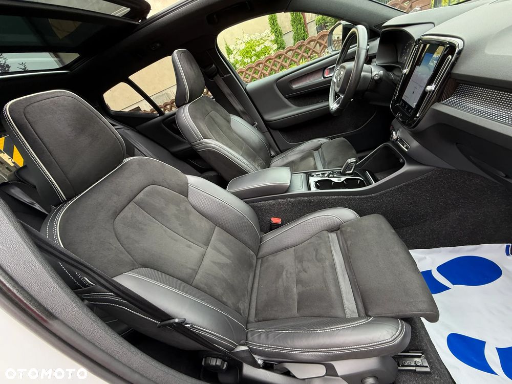 Volvo XC 40 T5 AWD R-Design - 13