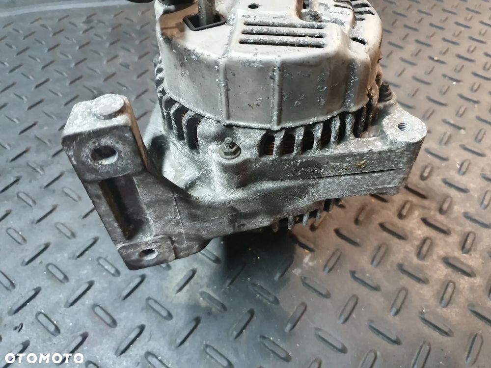 ALTERNATOR Volvo S40 V40 S40 2.0 T  9472908 120A Alternator - 4