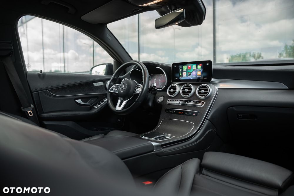 Mercedes-Benz GLC 300 d 4Matic 9G-TRONIC - 29