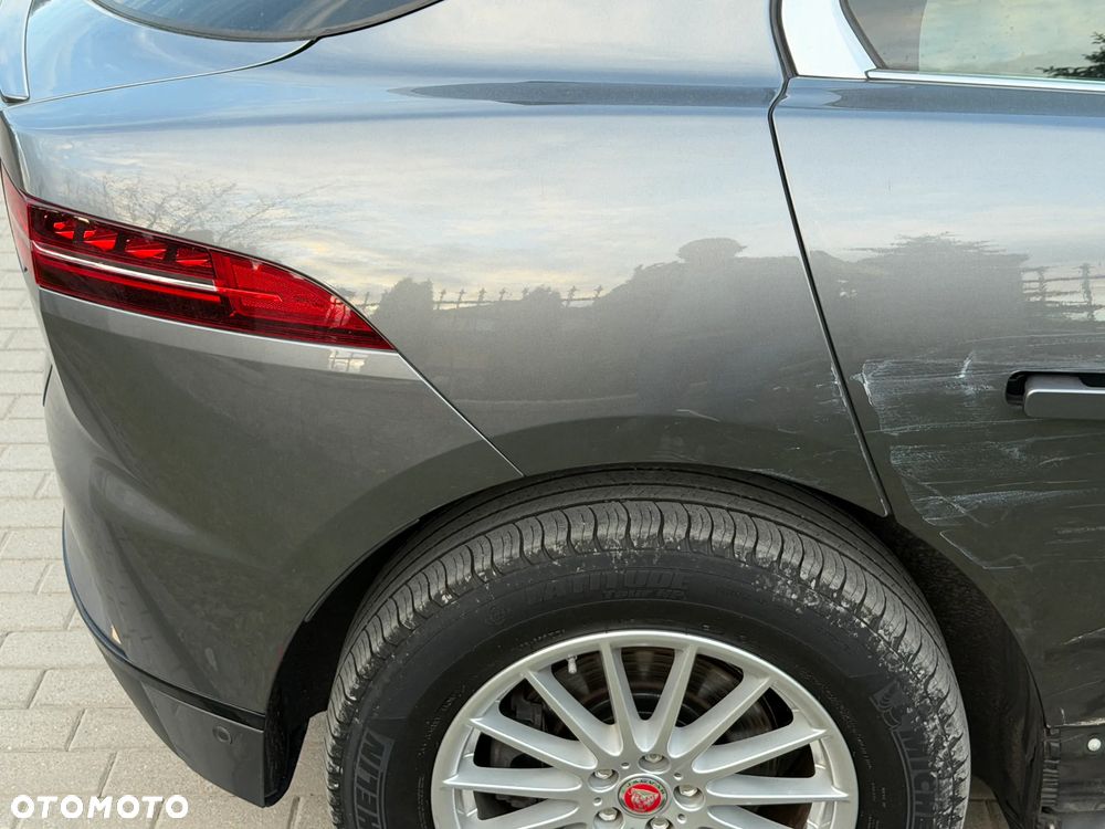 Jaguar I-Pace EV400 AWD R-DYNAMIC HSE - 35