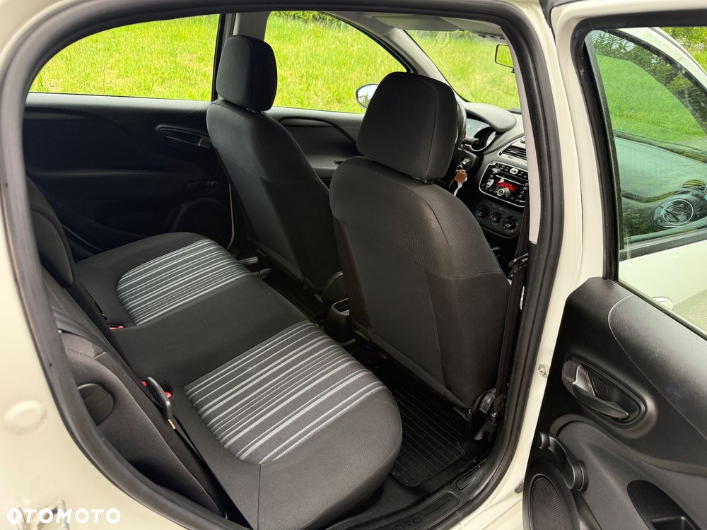 Fiat Punto Evo 1.4 8V Dynamic Start&Stop - 22
