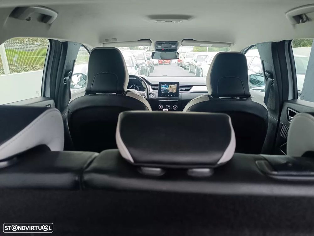 Renault Captur TCe 100 INTENS - 13