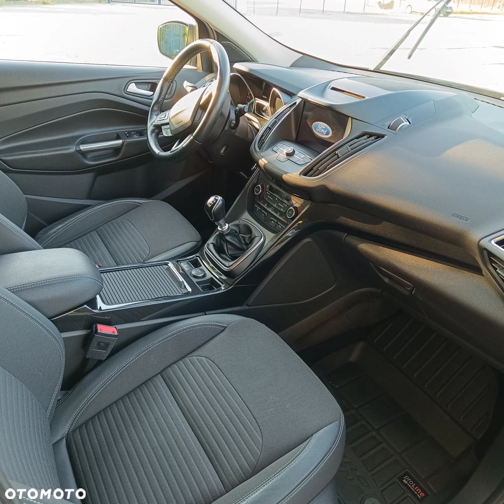 Ford Kuga 2.0 TDCi AWD Titanium - 7