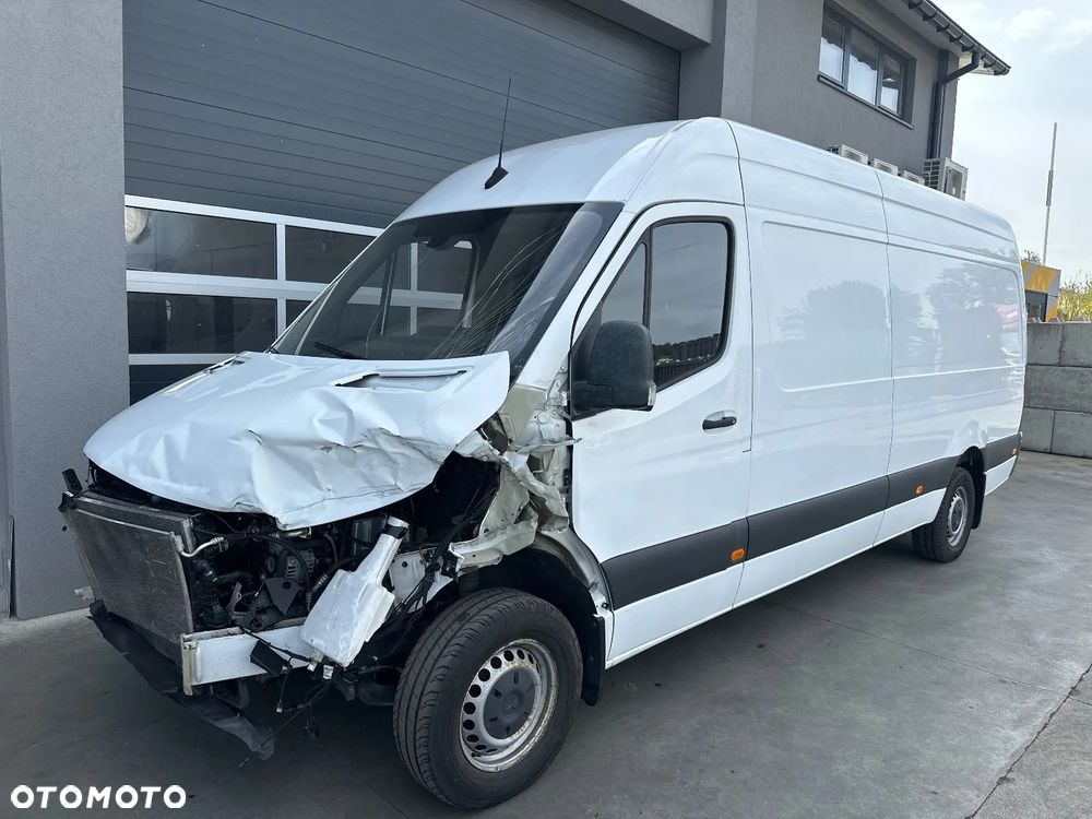 Mercedes-Benz SPRINTER - 6