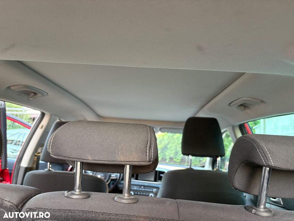 Kia Sportage - 7