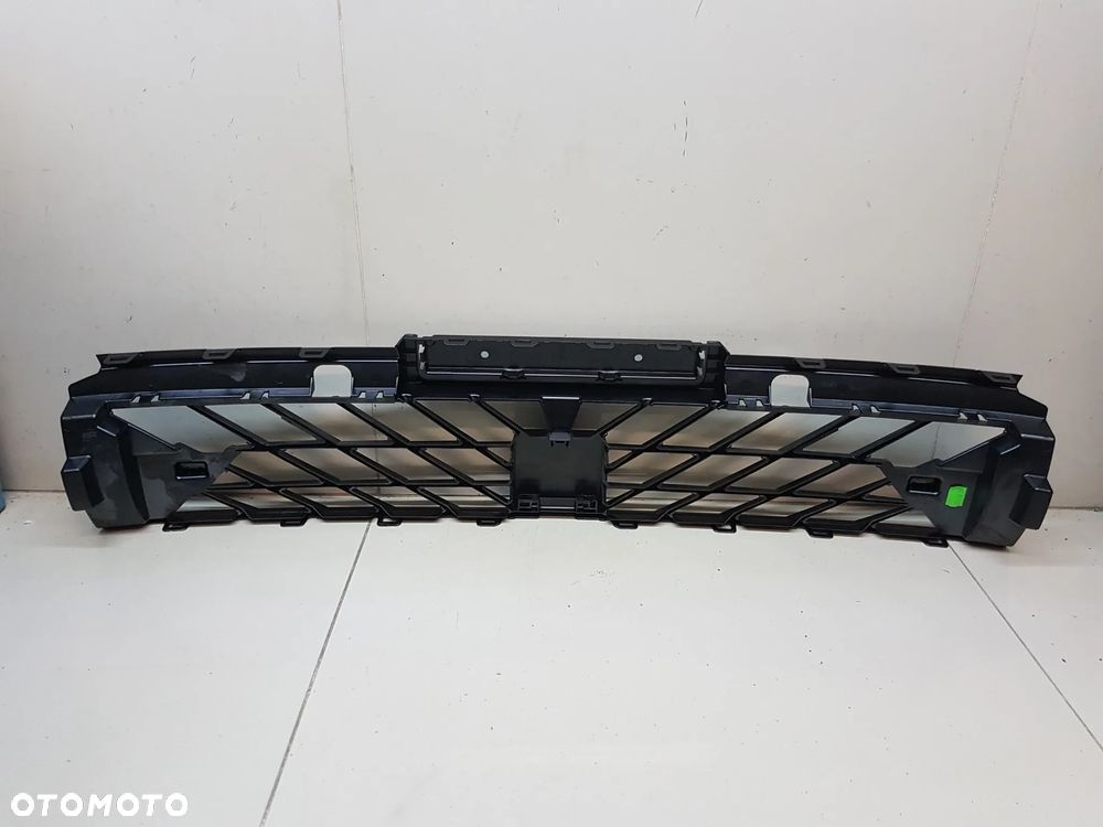 SEAT CUPRA FORMENTOR KRATKA ŚRODKOWA ZDERZAKA - 2