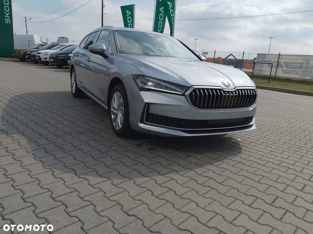 Skoda Superb 2.0 TDI SCR Selection DSG - 3