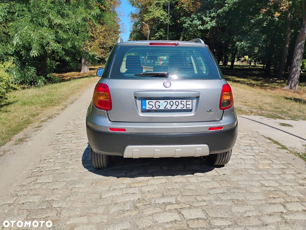 Fiat Sedici 1.6 16V 4x4 Emotion - 9