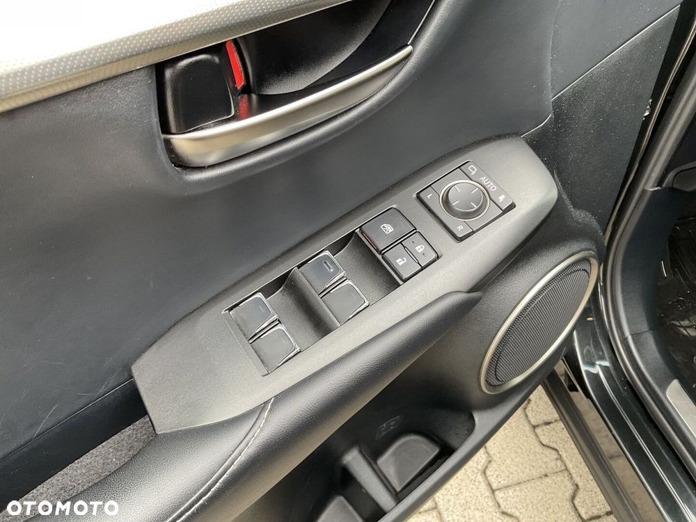 Lexus NX 300h Comfort AWD - 18
