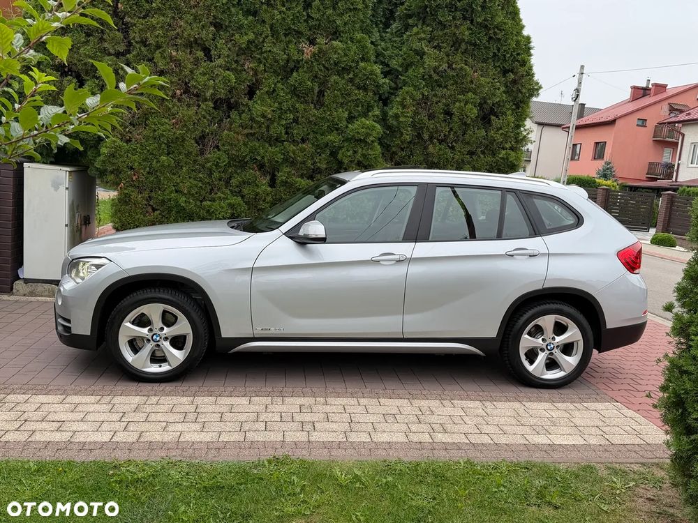BMW X1 sDrive20d EfficientDynamics Edition xLine - 3