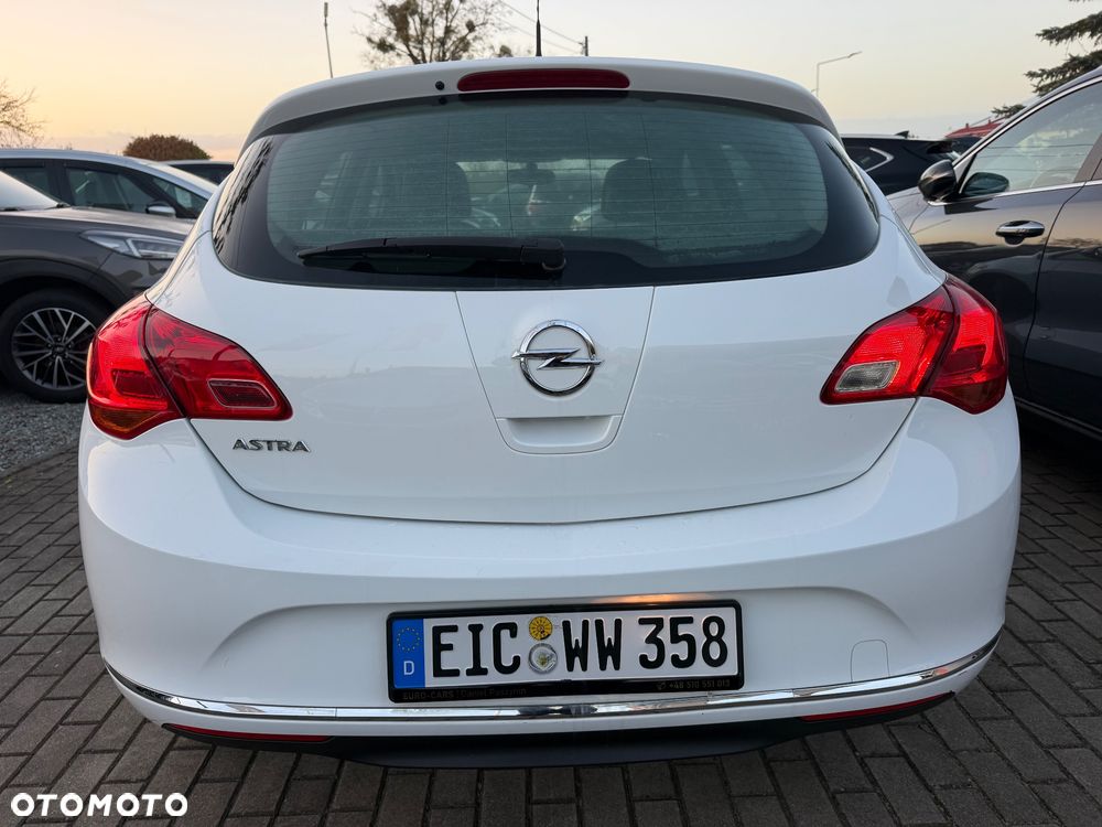 Opel Astra 1.6 Style - 4