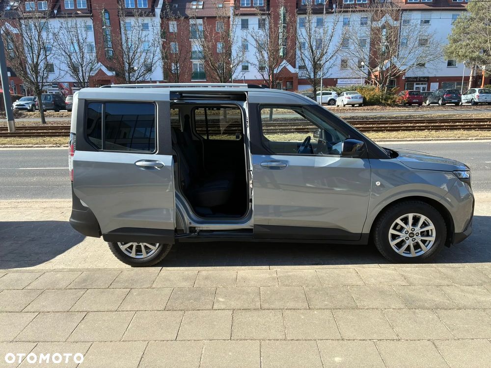 Ford Tourneo Courier 1.0 EcoBoost Titanium - 8