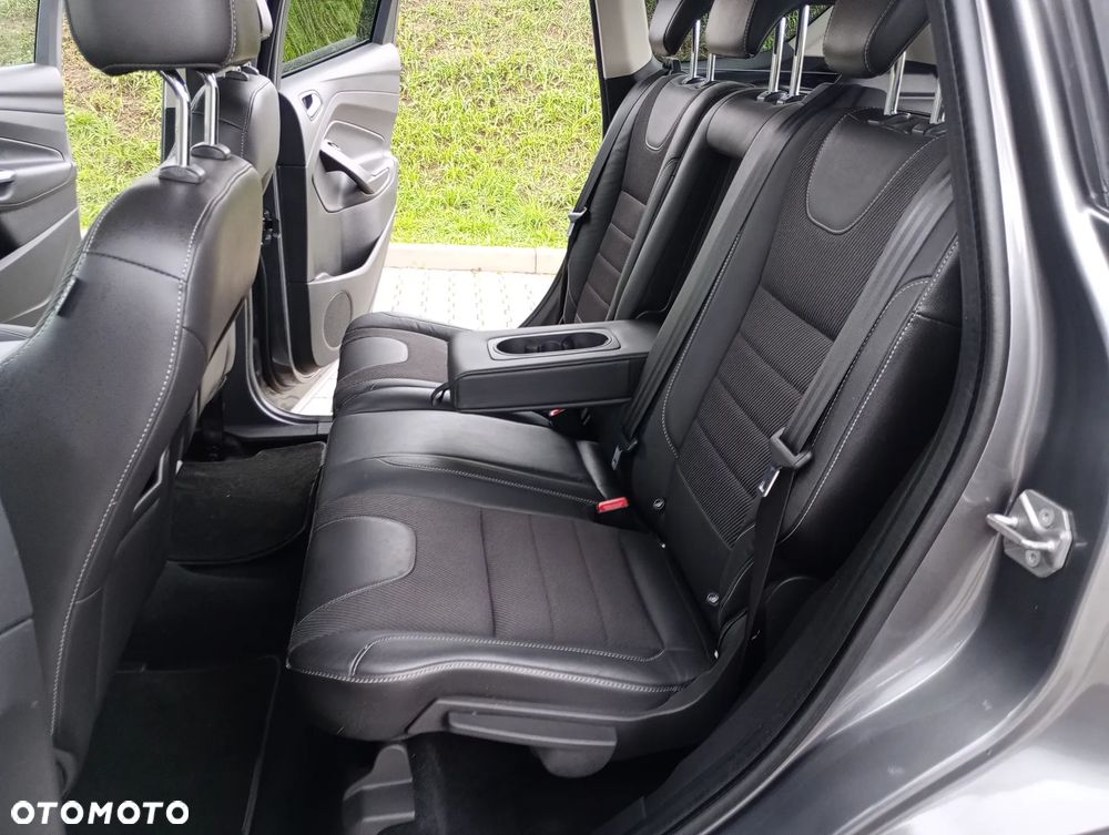 Ford Kuga 2.0 TDCi 4WD Titanium - 19