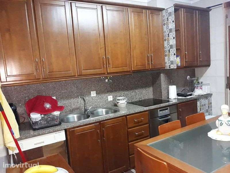 Apartamento T3 totalmente mobilado - Grande imagem: 4/6