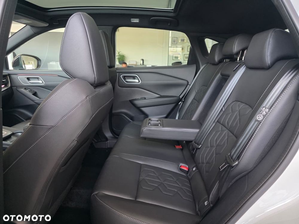 Nissan Qashqai 1.3 DIG-T MHEV Tekna Xtronic - 12