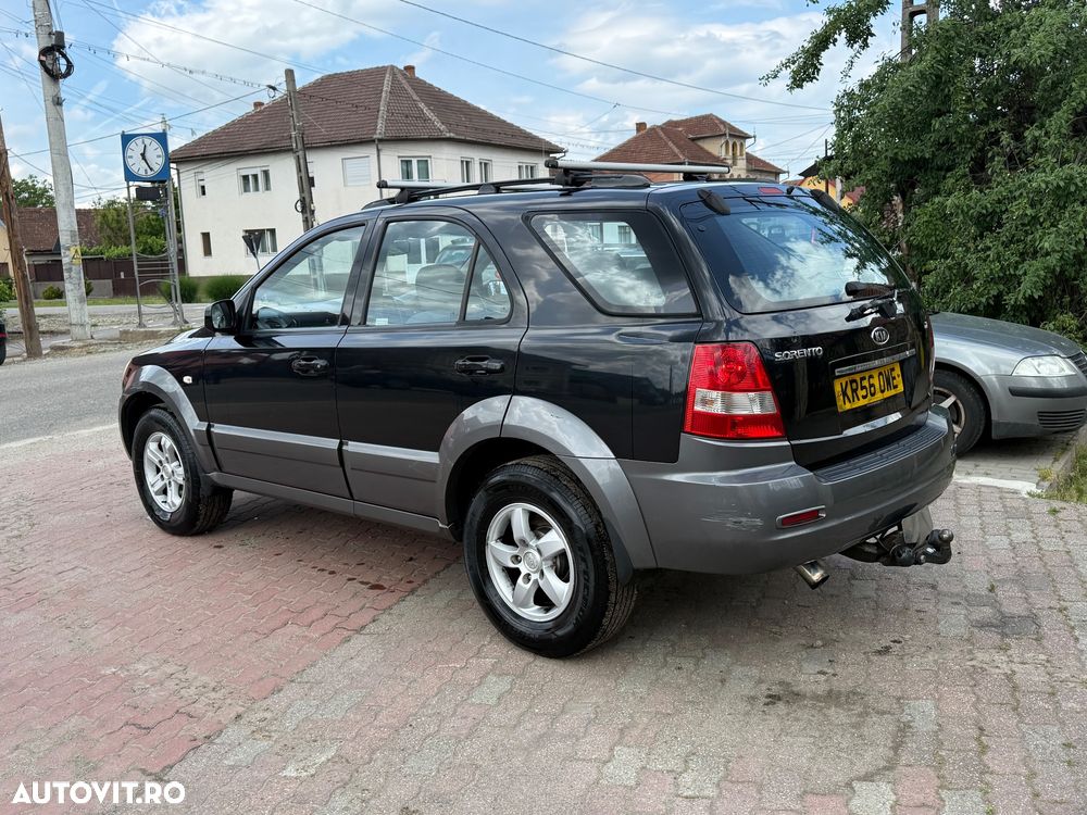 Kia Sorento 2.5 CRDi Executive - 6