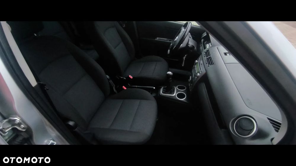 Mazda 2 1.3 Dynamic - 12