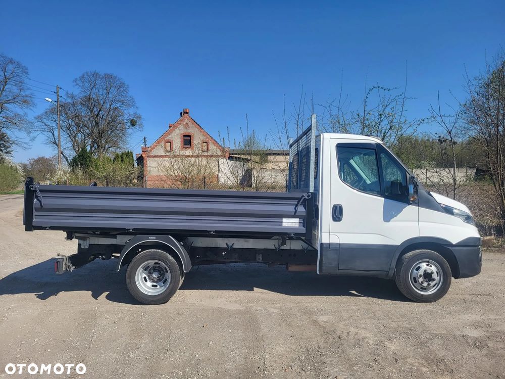 Iveco Daily 35C13 2.3 130 KM 2015r Wywrotka Kiper Wywrot NOWY Nowa zabudowa - 6