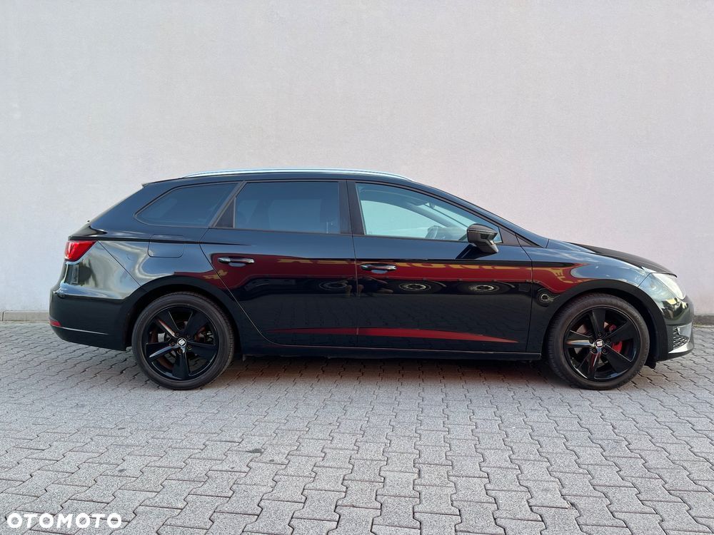 Seat Leon 2.0 TDI FR Black S&S - 5