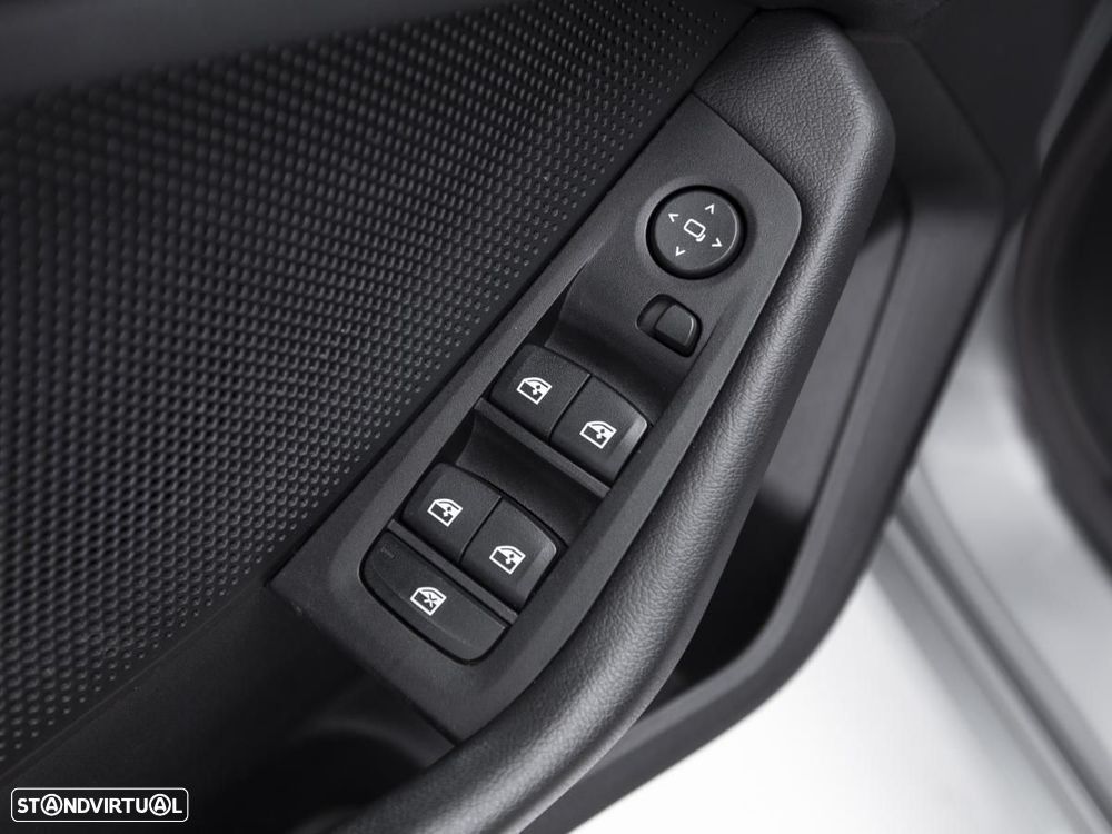 BMW 116 d Corporate Edition Auto - 14