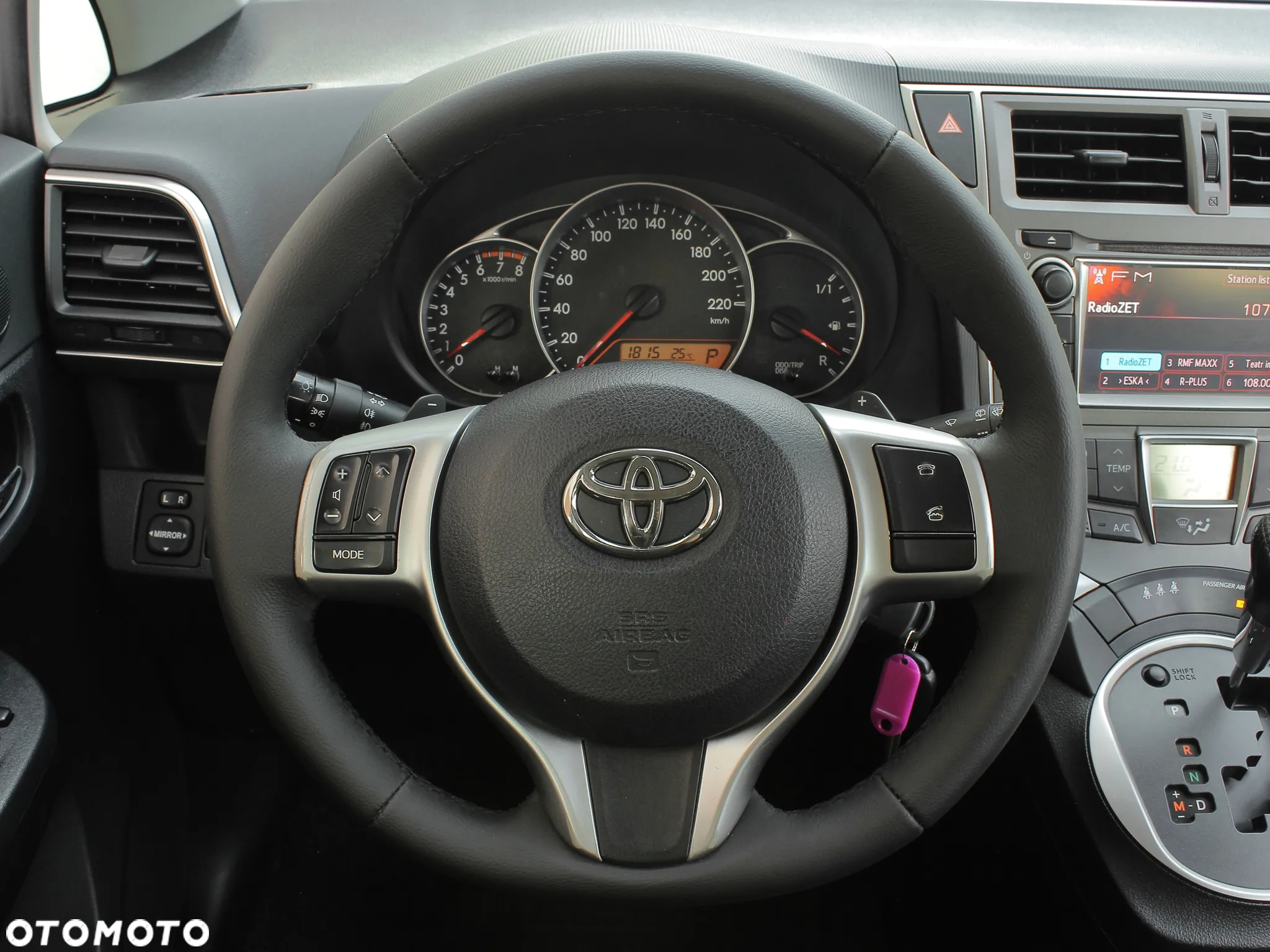 Toyota Verso S 1.33 VVT-i Multidrive Club - 23