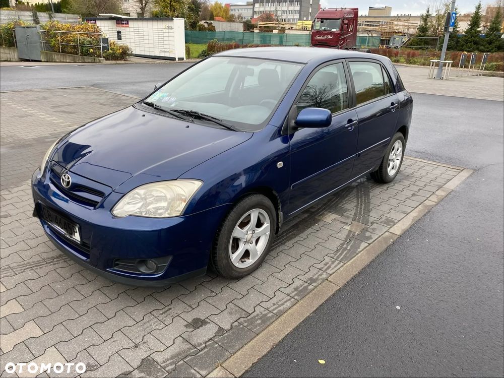 Toyota Corolla 1.4 D-4D Luna - 1