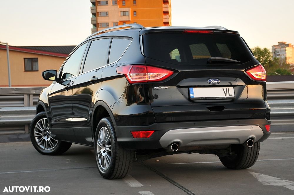 Ford Kuga 2.0 TDCi 4WD Powershift Titanium - 17