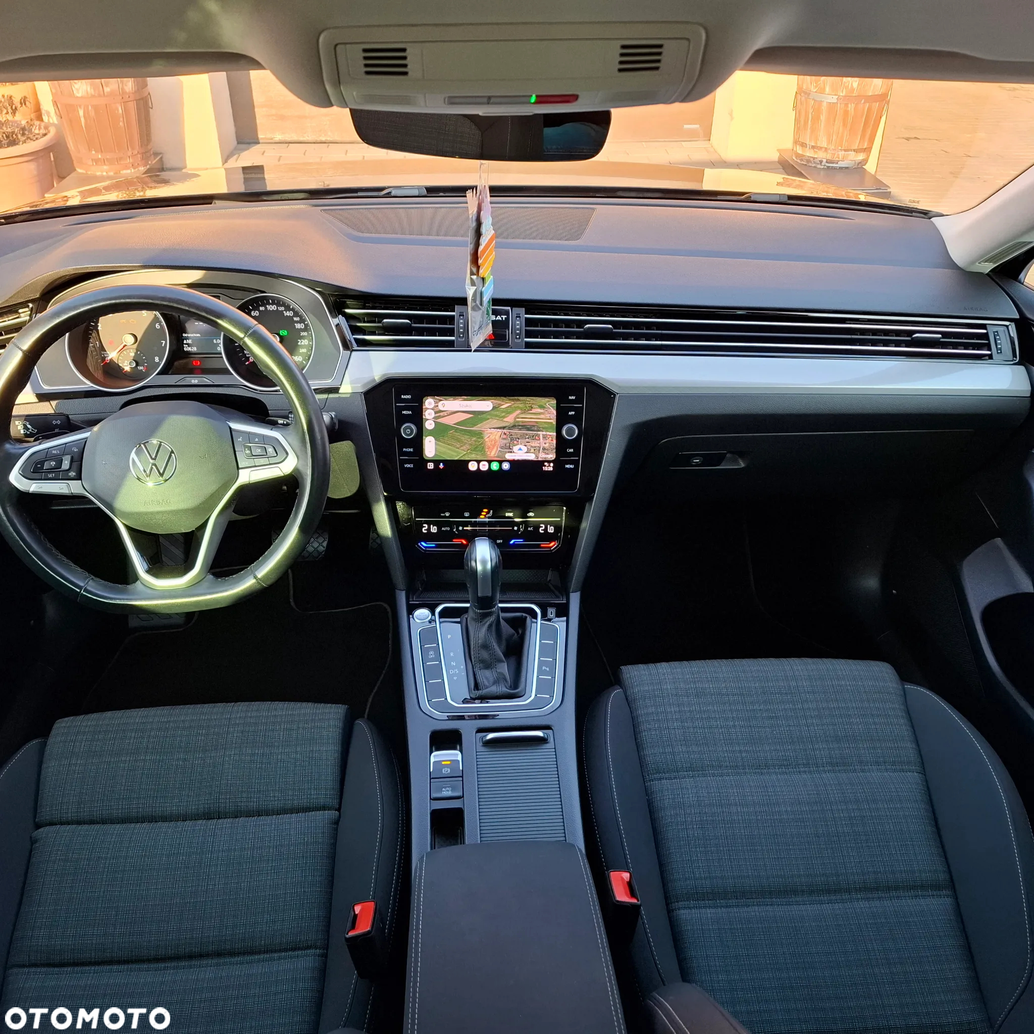 Volkswagen Passat 1.5 TSI OPF DSG Business - 6