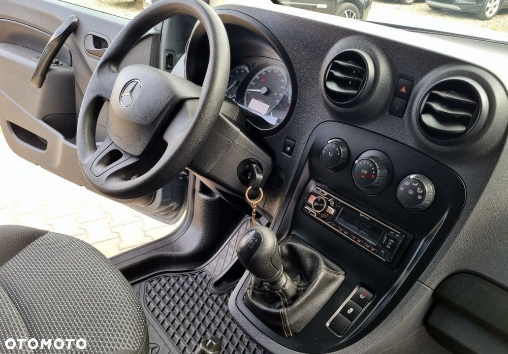 Mercedes-Benz CITAN - 26
