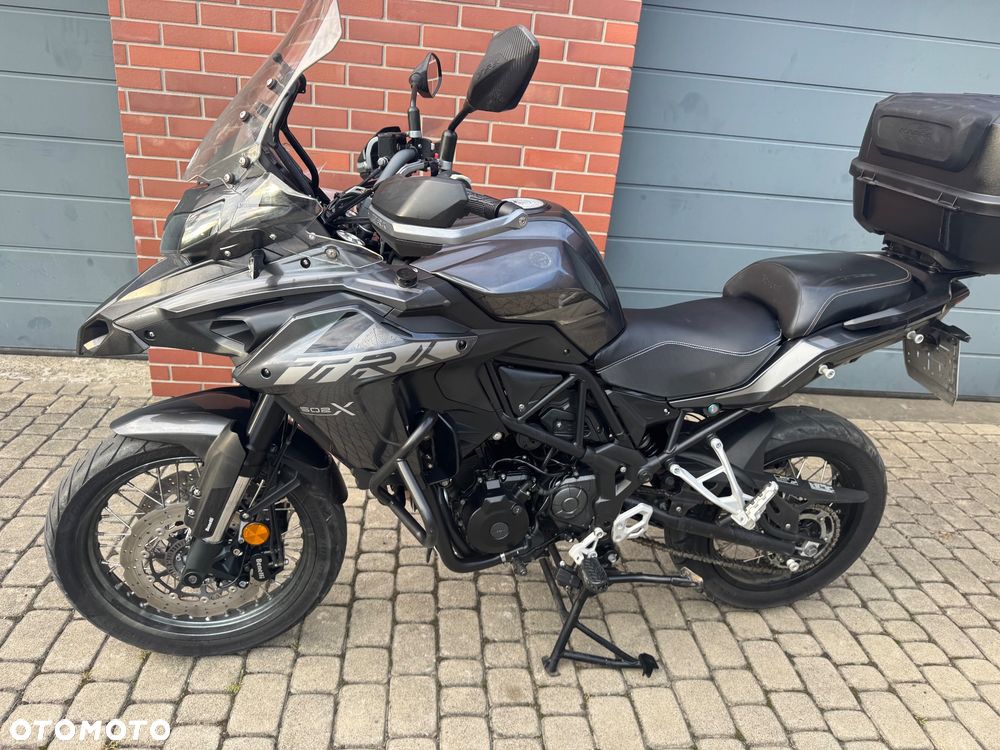 Benelli TRK 502X - 2