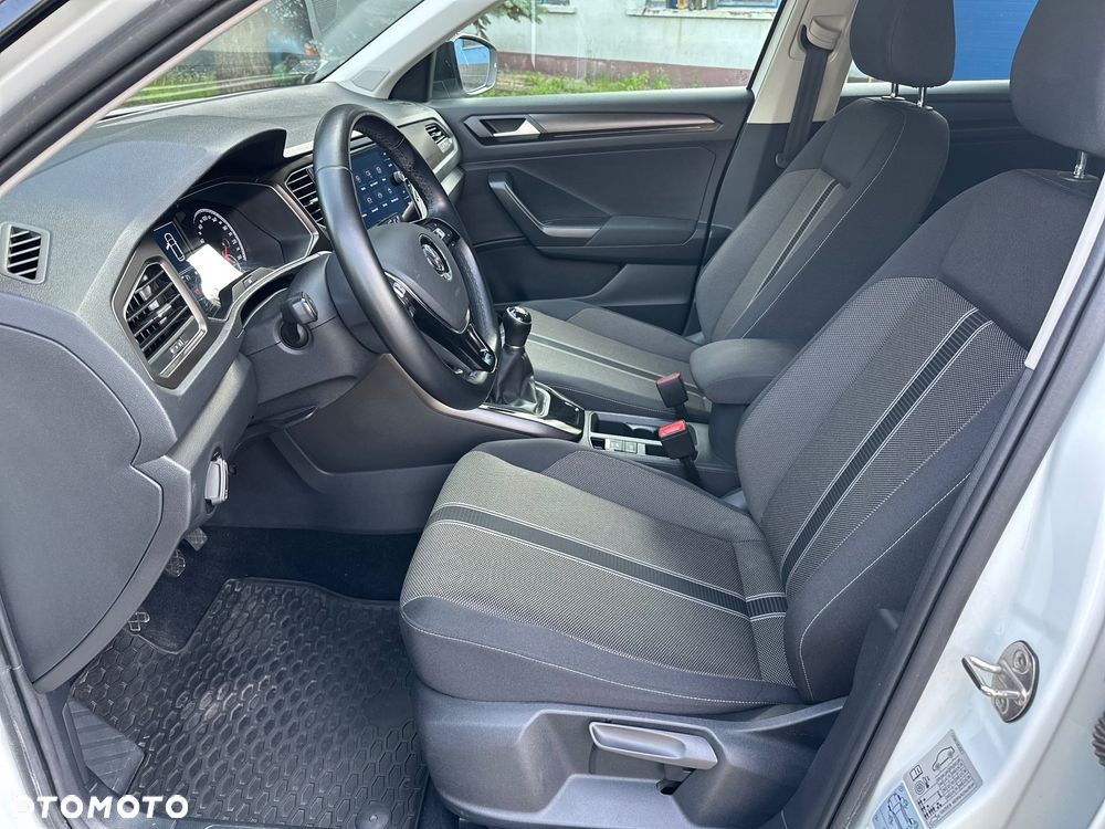 Volkswagen T-Roc 1.5 TSI GPF ACT Advance - 17