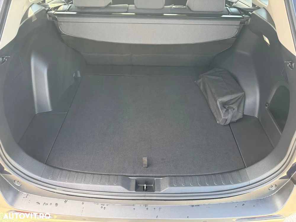 Toyota RAV4 - 24