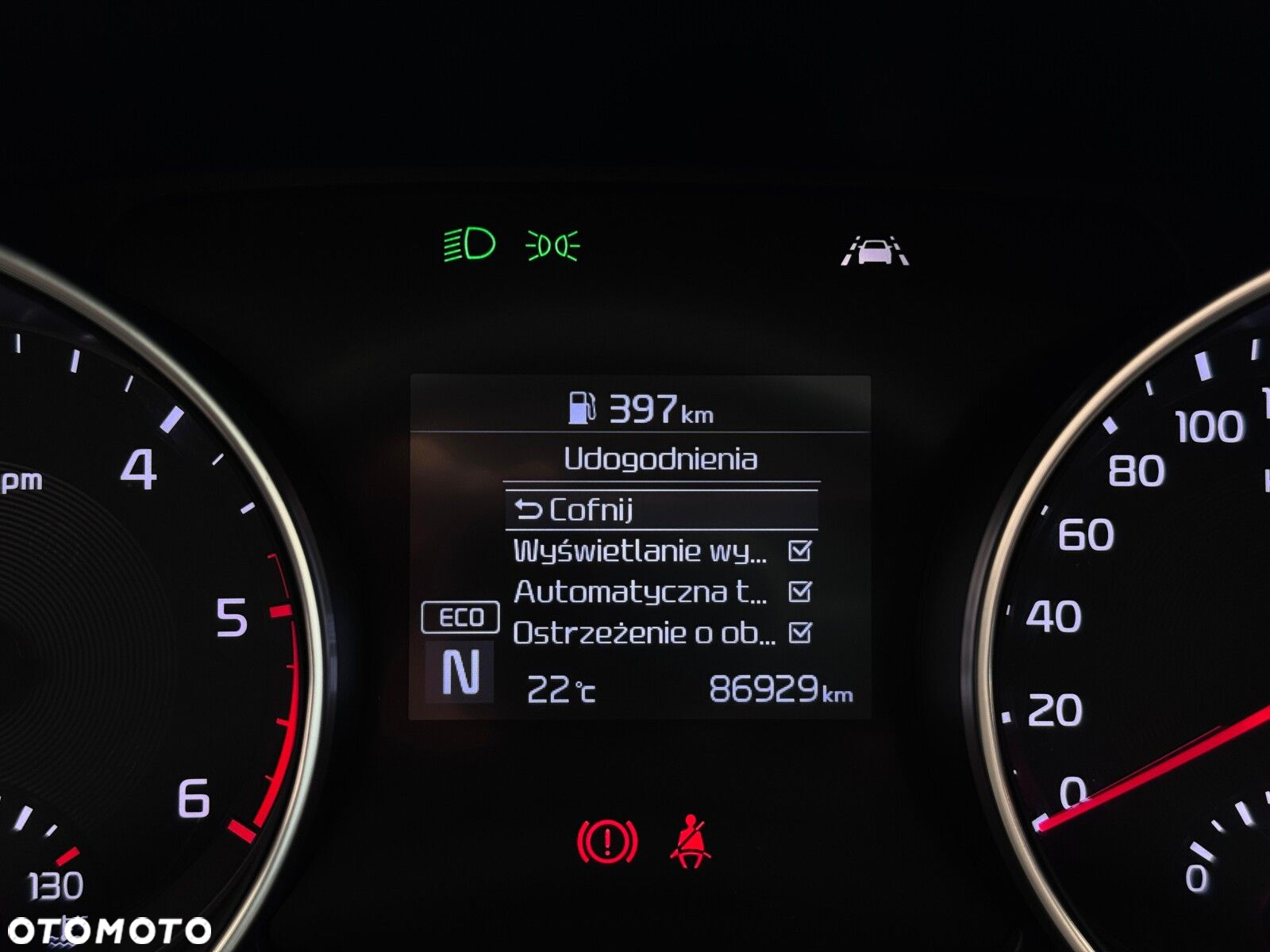 Kia Ceed - 36