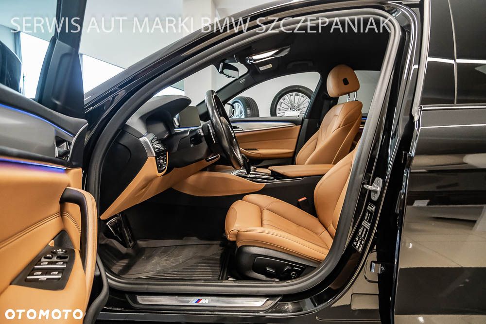 BMW Seria 5 530d xDrive M Sport sport - 19