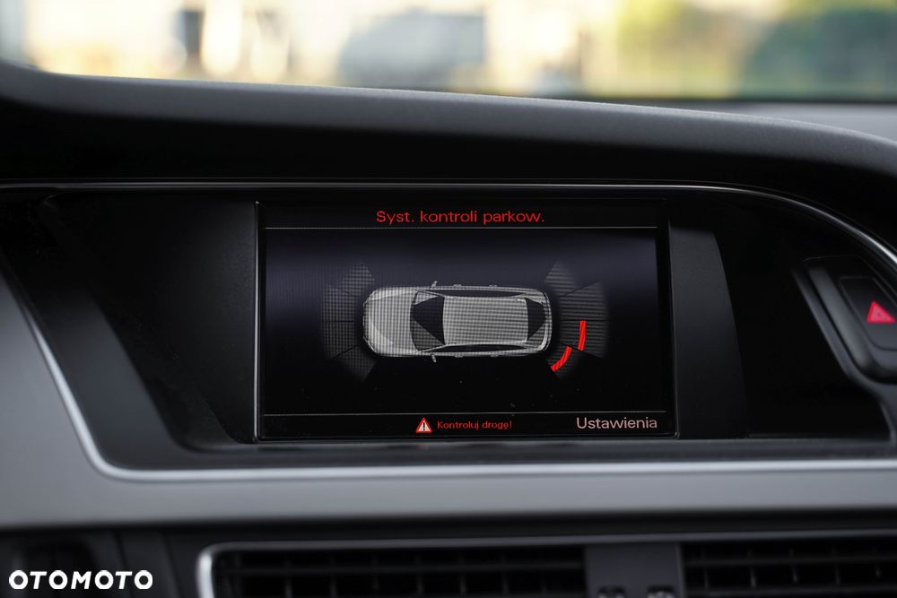 Audi A4 Avant 2.0 TDI DPF clean diesel S line Sportpaket - 25