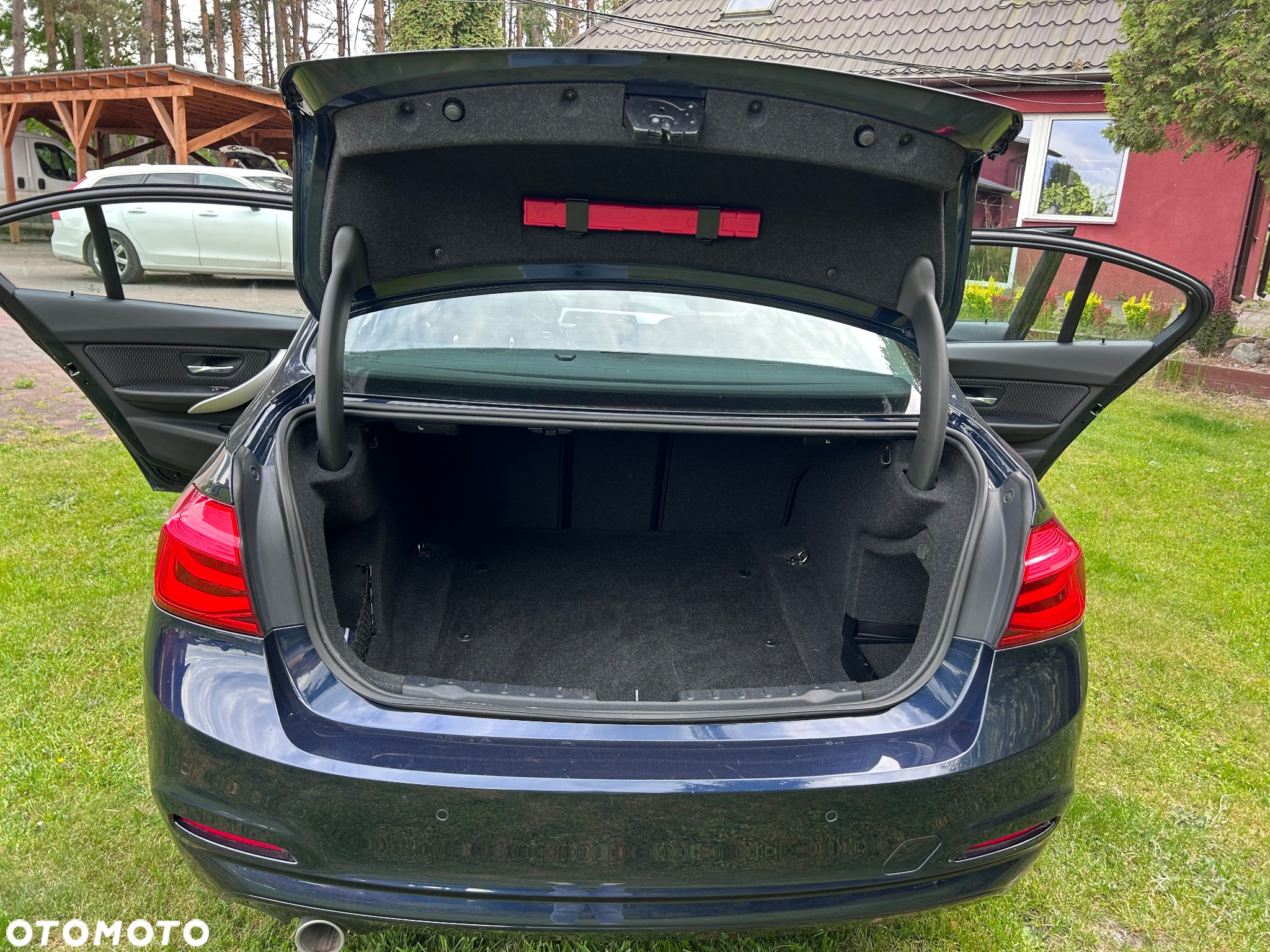 BMW Seria 3 316d - 5
