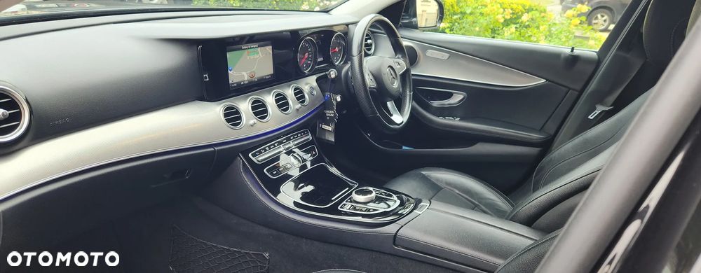 Mercedes-Benz Klasa E 220 d T 9G-TRONIC AMG Line - 8